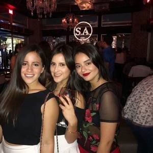 Meet your Posher, Catherine